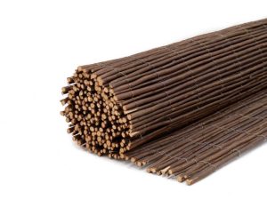 Wilgenmat als natuurlijk balkonscherm